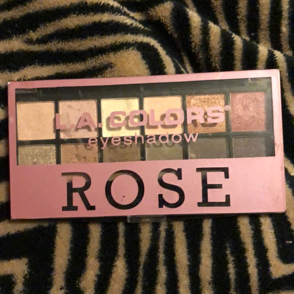 L.A colors eyeshadow